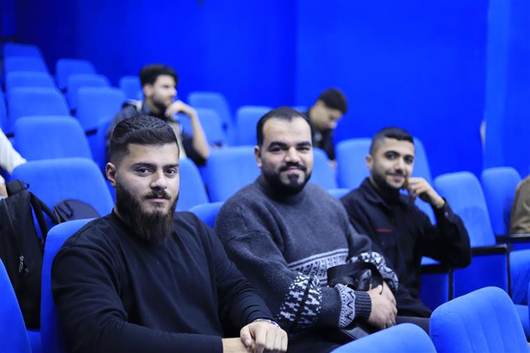 فريق خيط شمس بمبادرة حياة في الجامعة ينفذ فعالية بعنوان اطلق العنان